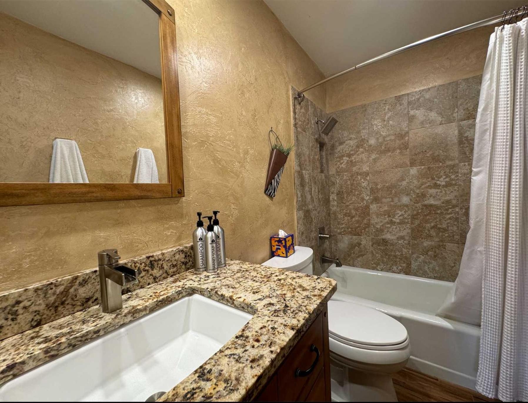 Best Location In The Heart Of Lions Head, Ski Lockers, Jacuzzi And Pool Vail Dış mekan fotoğraf